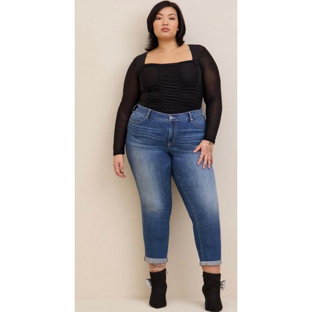 torrid Size 18 Medium Dark Wash Boyfriend Straight Vintage Stretch Mid-Rise Jean - Picture 2 of 13